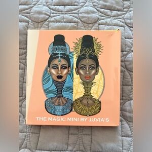 The Magic Mini Eyeshadow Palette NIB